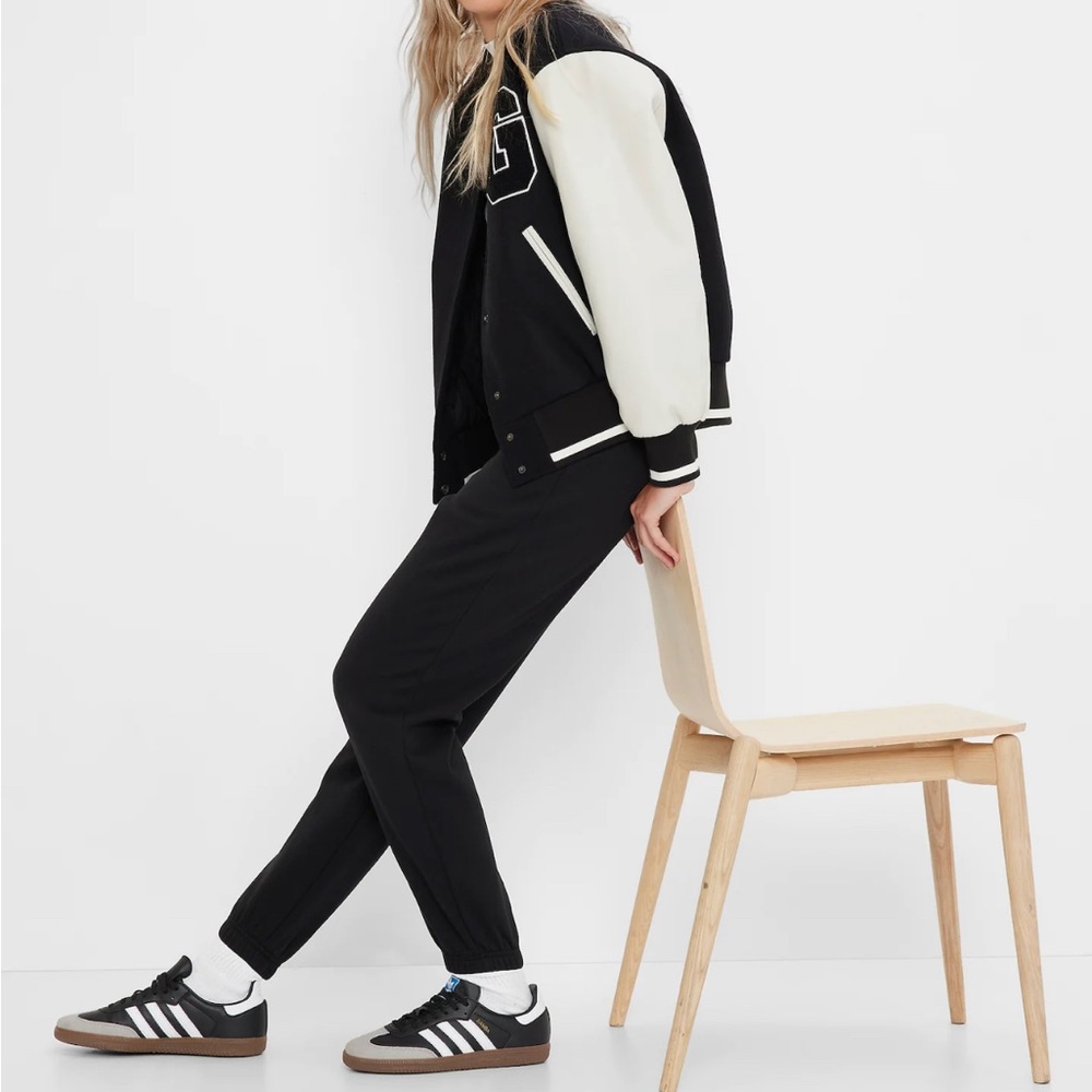 Gap High Rise Vintage Soft Joggers